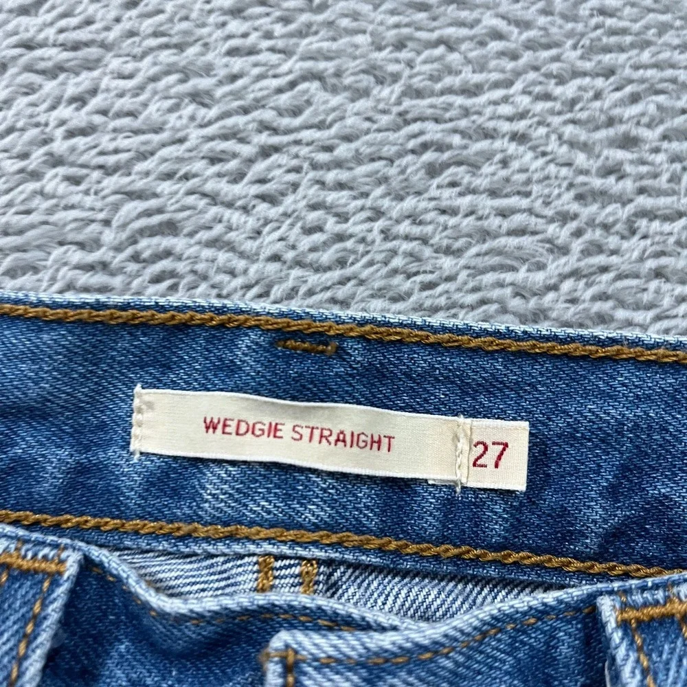Levis Premium Jeans Womens 27x28 Wedgie Straight Blue‎ Button Fly Big E Y2K